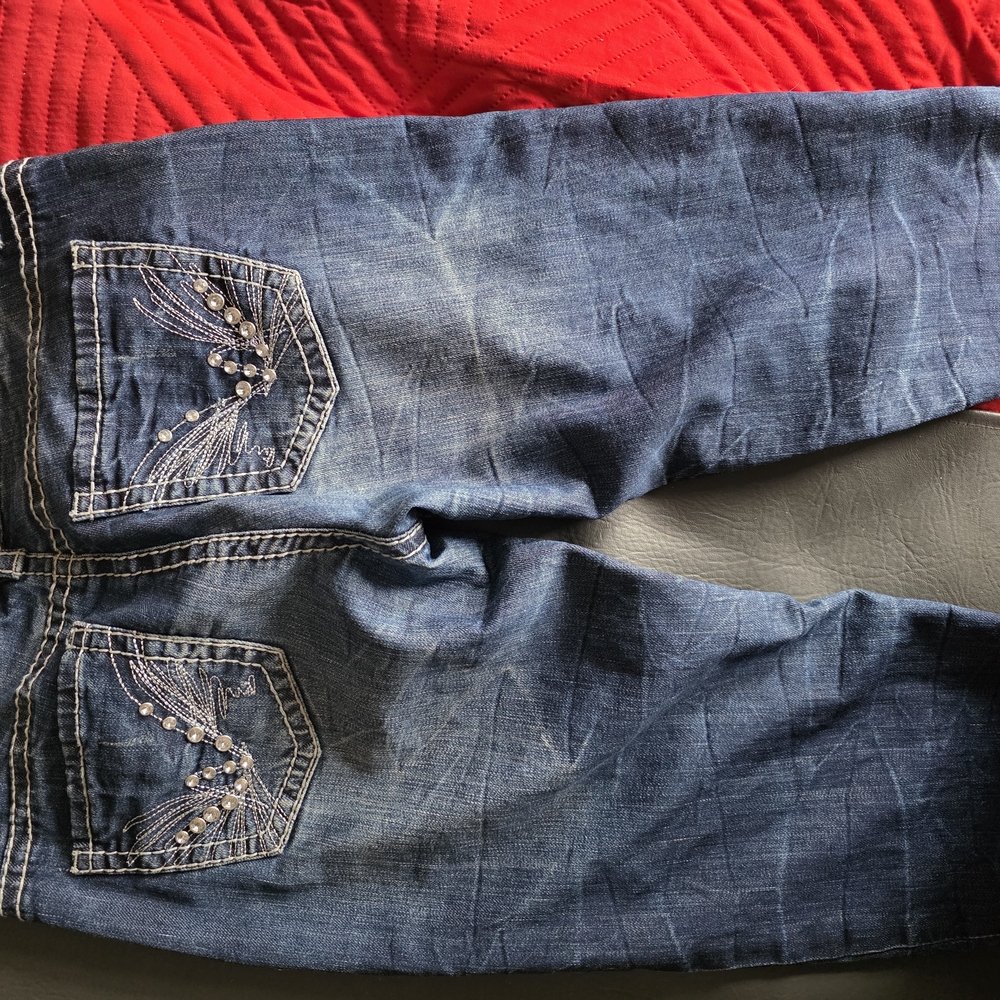 Distressed Blue Jeans - Picture 2 of 3